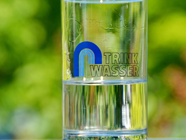 Trinkwasserglas.JPG 